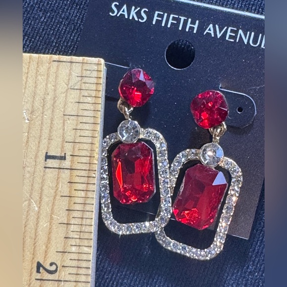 Saks Fifth Avenue Black Crystal Gold Statement Earrings 1.5in - Picture 6 of 9